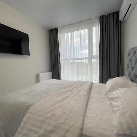 Pasichna Strit масив пасічний, зелена Apartman